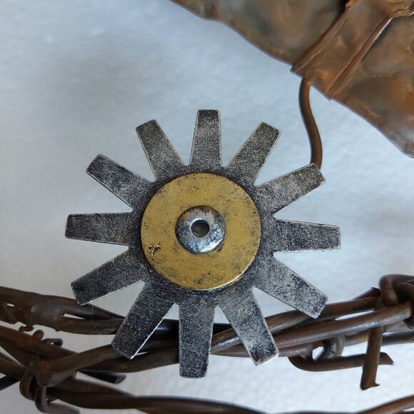 Barbed Wire Cowboy girl western Wreath 12" Metal Spur Holly Rustic Farmhouse - Picture 9 of 16